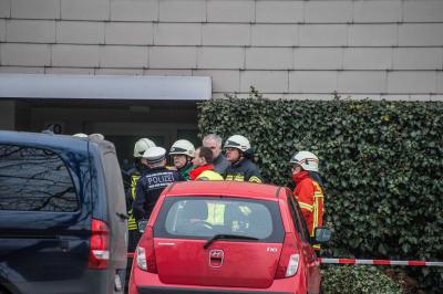 Schwaebisch Gmuend-Bettringen: Briefumschlag loest Grosseinsatz aus - Kampfmittelraeumdienst und Gefahrgutgruppe im Einsatz